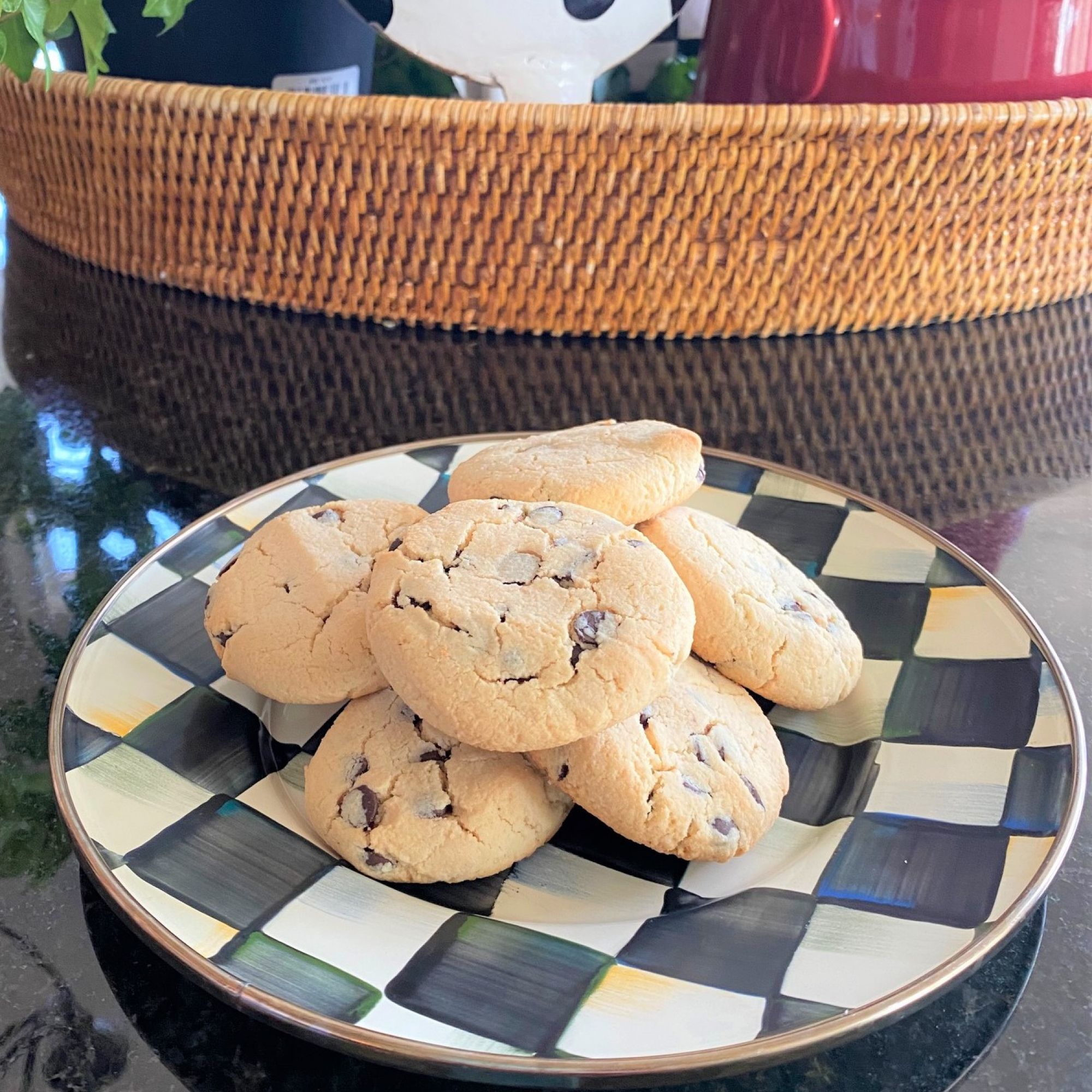 Paleo chocolate chip cookies